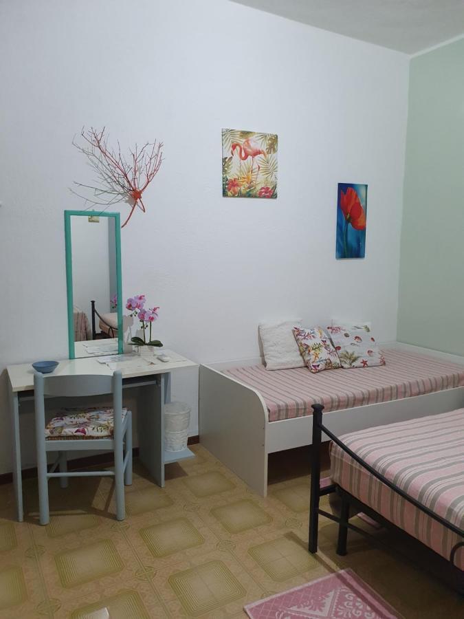 4 Stagioni Bed & Breakfast Villasimius Bagian luar foto